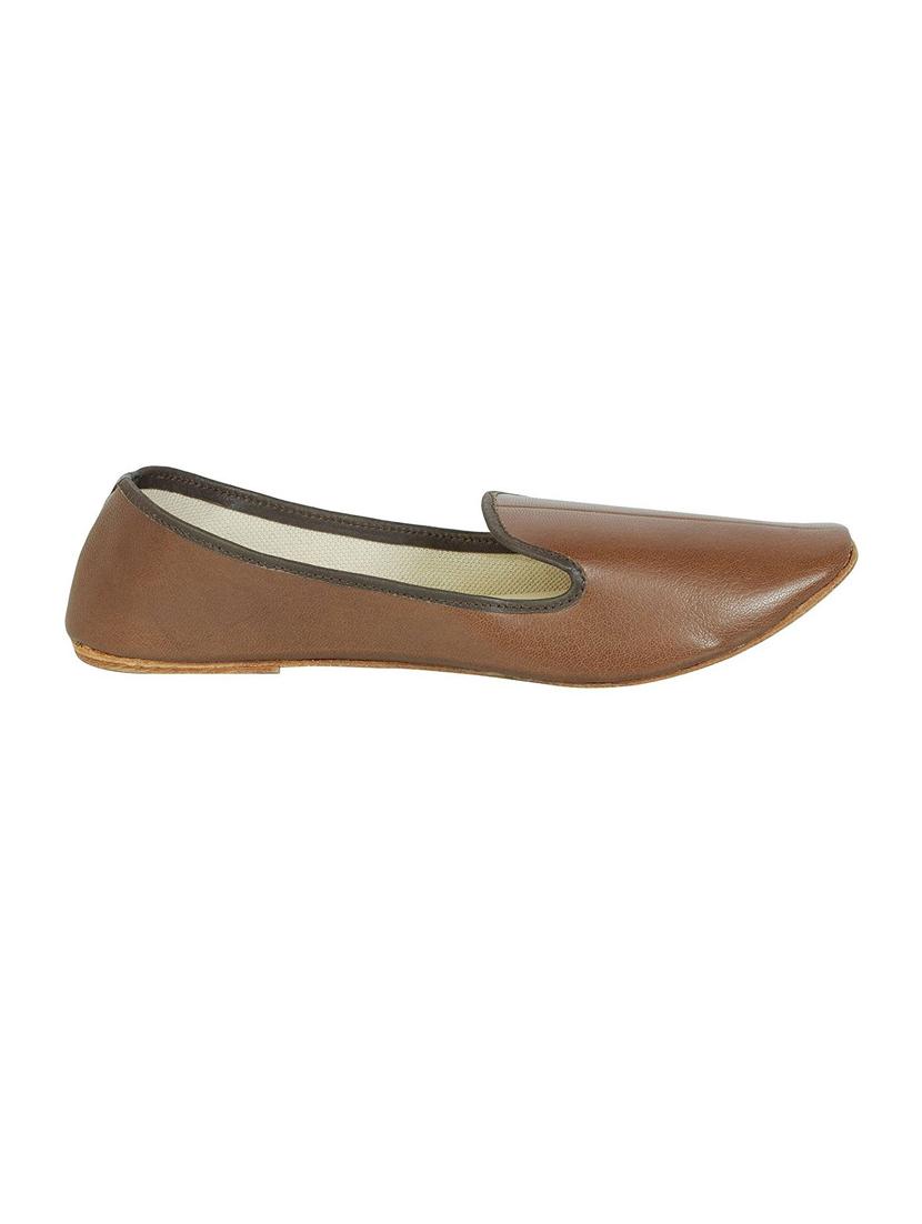 brown slip on jutis - 14799608 - Zoom Image - 2