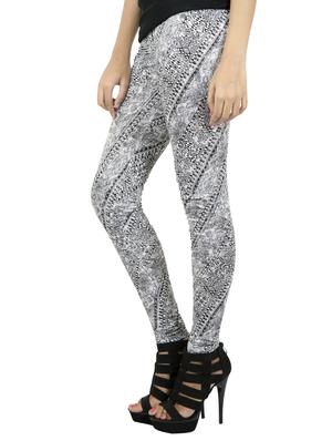 multi colored printed leggings - 14888423 - Standard Image - 2