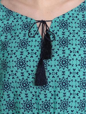 green fit & flare dress - 14891668 - Standard Image - 5