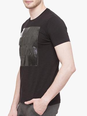 black cotton chest print t-shirt - 14891843 - Standard Image - 2