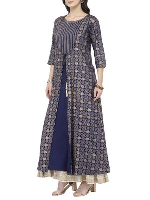 Embroidered kurta with skirt set - 14921203 - Standard Image - 2