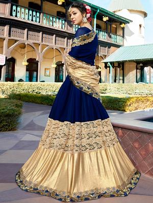blue embroidered saree with blouse - 14922378 - Standard Image - 2