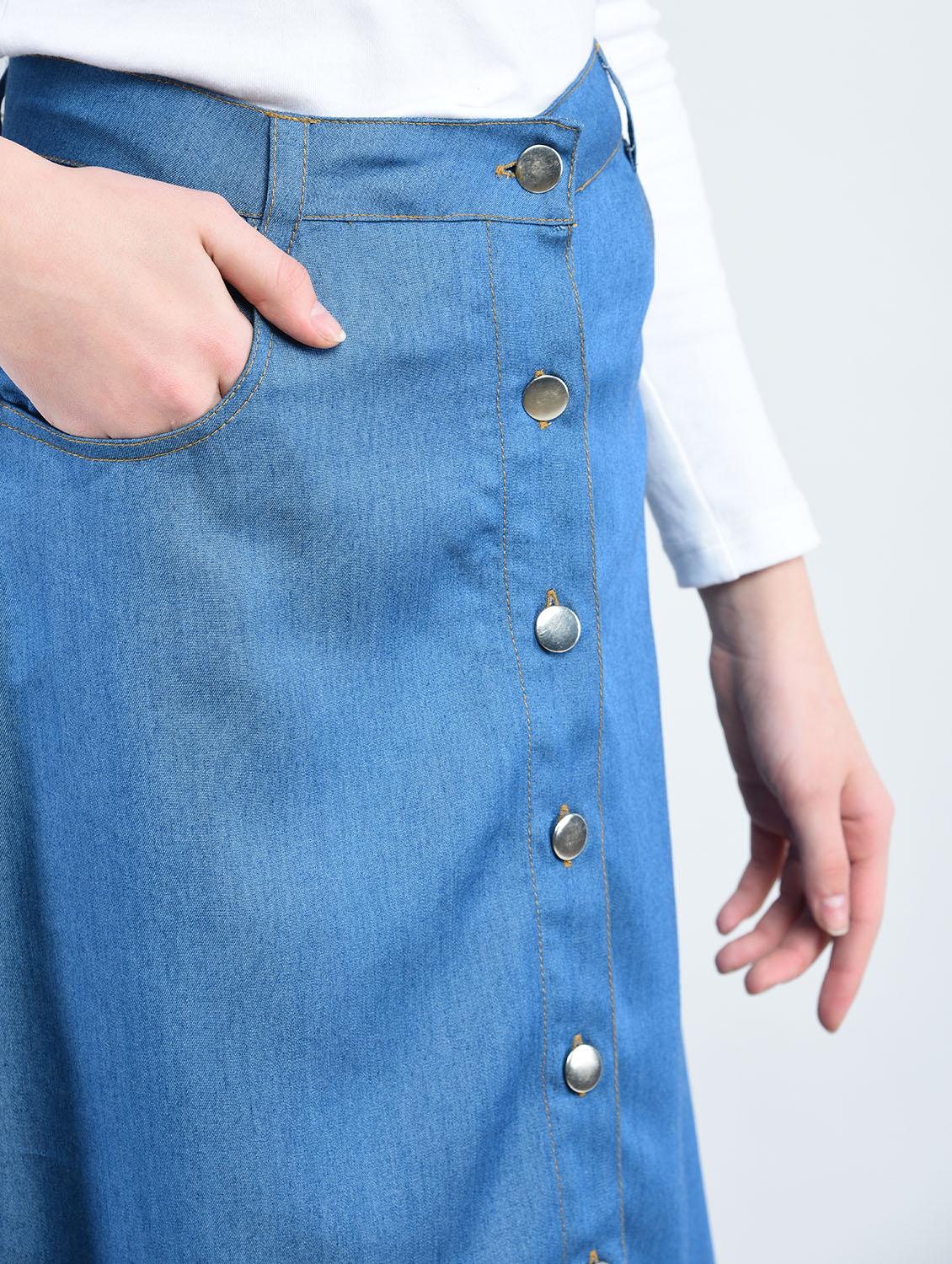solid blue denim a-line skirt - 14930637 - Zoom Image - 5