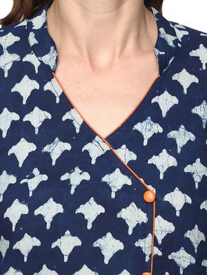 blue cotton kurta - 14984473 - Standard Image - 5