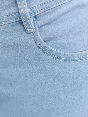 light blue denim jeans - 14985292 - Standard Image - 5