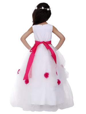 white net gown - 14999095 - Standard Image - 2