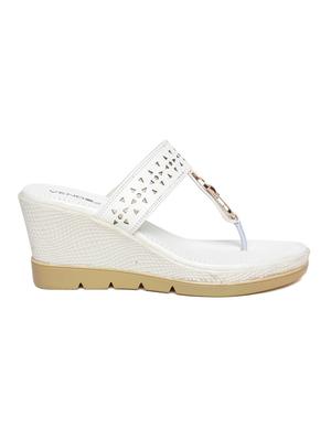 white toe separator wedge - 15001368 - Standard Image - 2