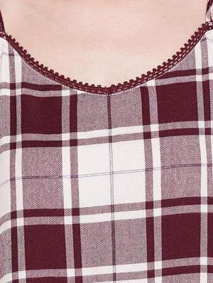 maroon checkered asymmetric dress - 15011412 - Standard Image - 5