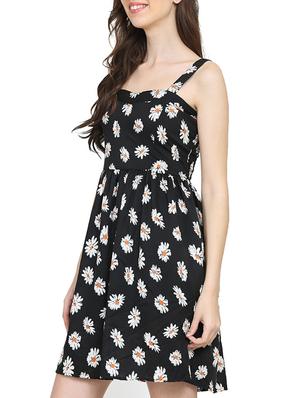 black floral fit & flare dress - 15015523 - Standard Image - 2