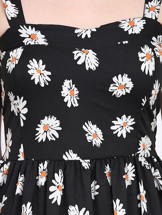 black floral fit & flare dress - 15015523 - Zoom Image - 5