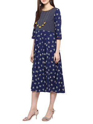 blue cotton a-line kurta - 15015954 - Standard Image - 2