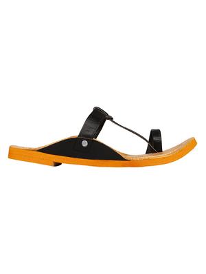 black one toe kolhapuri - 15016414 - Standard Image - 2