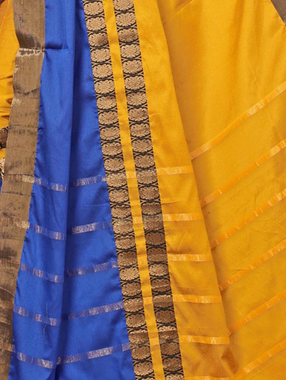 Color block bordered saree with blouse - 15019238 - Zoom Image - 2