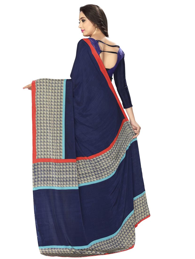 Midnight blue bordered saree with blouse - 15032926 - Zoom Image - 2