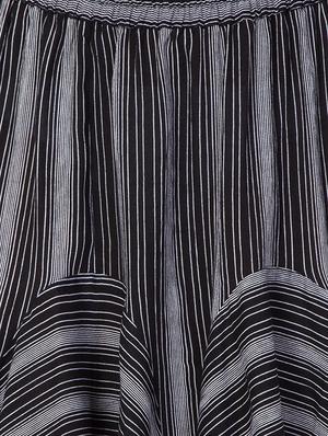 black printed rayon flared skirt - 15033457 - Standard Image - 5