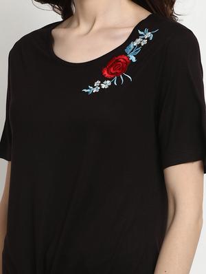 tie knot hem embroidered top - 15044345 - Standard Image - 5