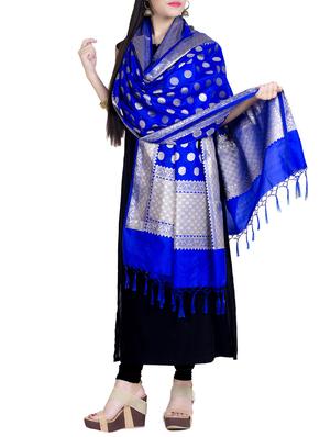 blue silk blend banarasi dupatta - 15046965 - Standard Image - 2