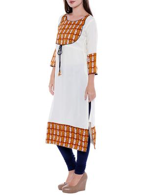 Printed yoke straight kurta - 15047130 - Standard Image - 2