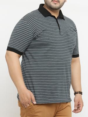 grey cotton pocket t-shirt - 15052036 - Standard Image - 2