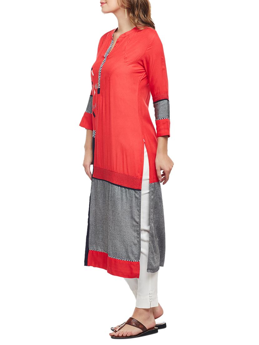 straight embroidered kurta - 15056037 - Zoom Image - 2