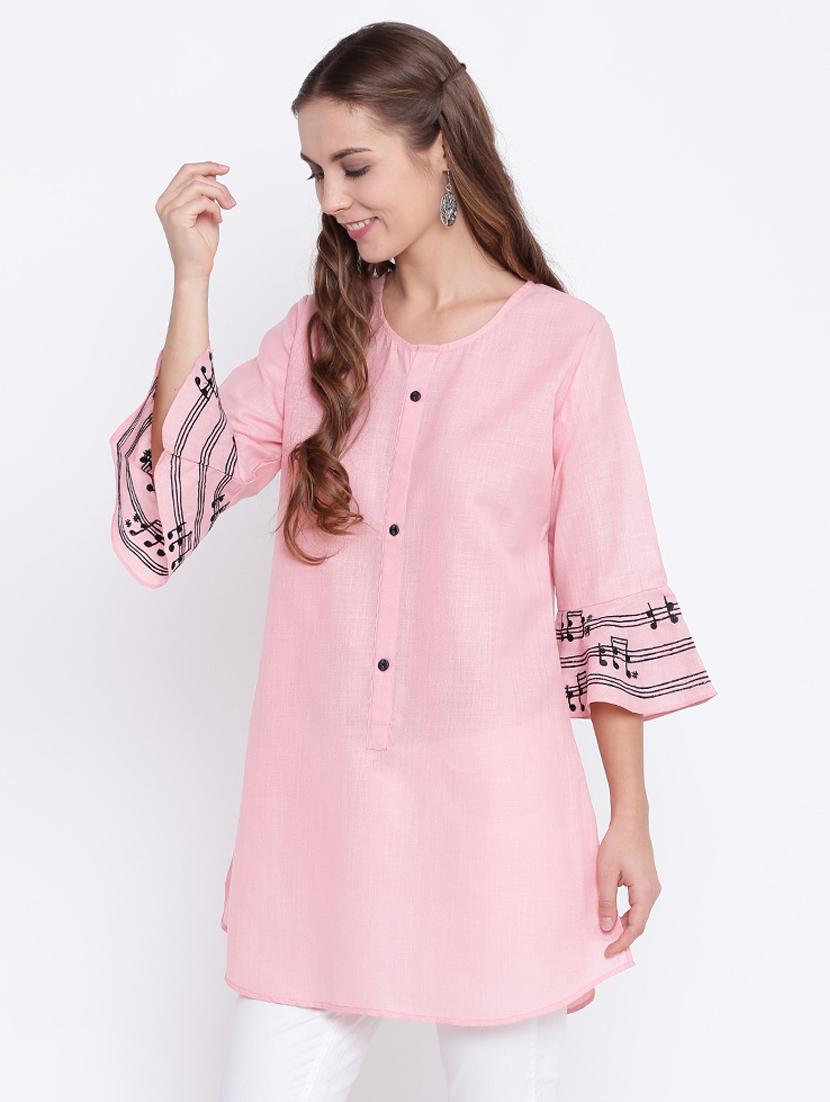 Embroidered bell sleeve kurti - 15073076 - Zoom Image - 2