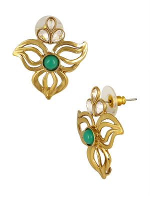green copper studs earring - 15087411 - Standard Image - 2