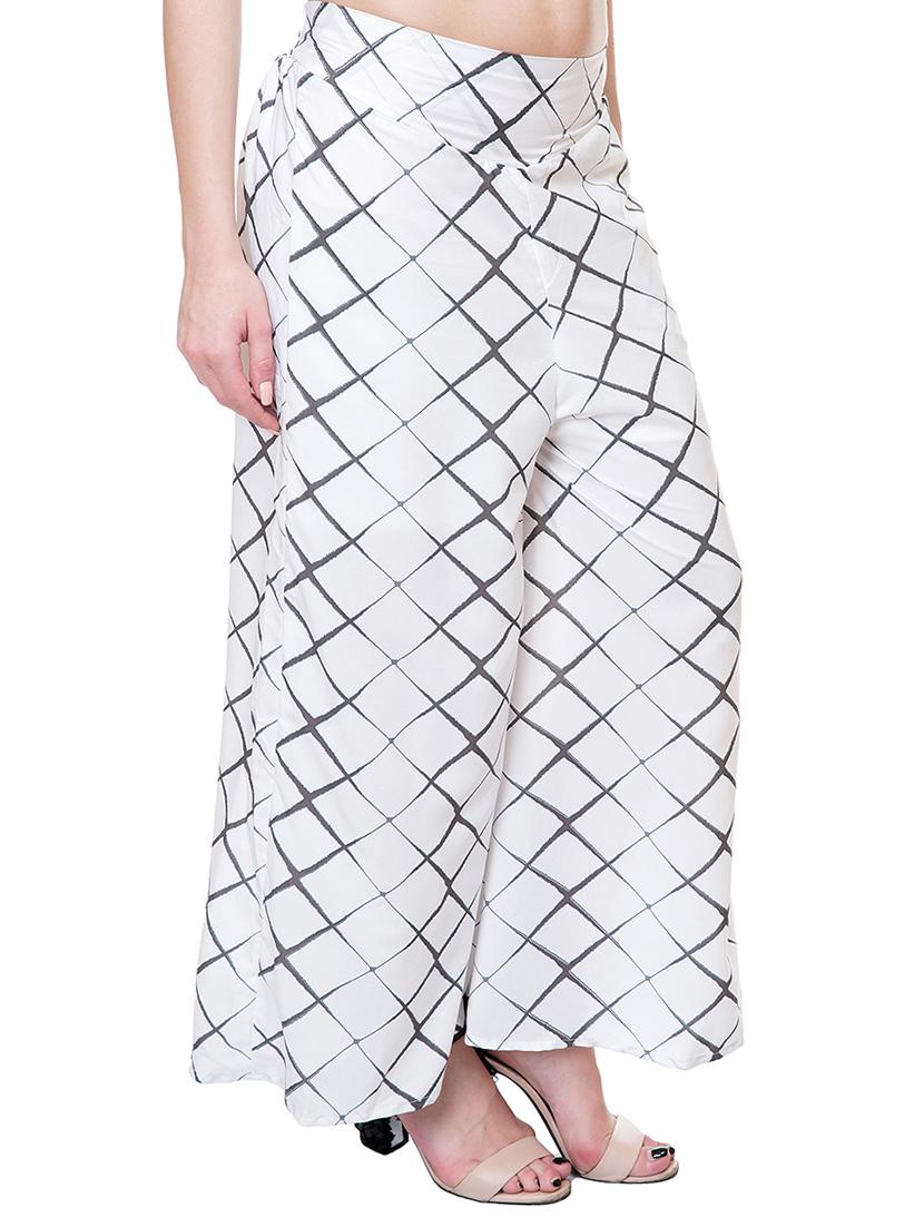 white printed crepe palazzo - 15091611 - Zoom Image - 2