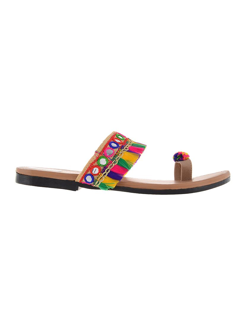 multi colored one toe kolhapuri - 15105640 - Zoom Image - 2