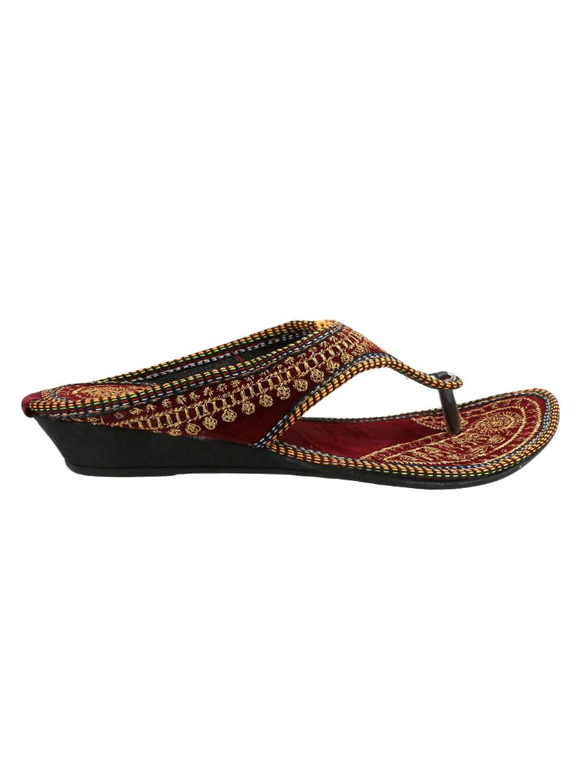 maroon ethnic sandal - 15116784 - Zoom Image - 2