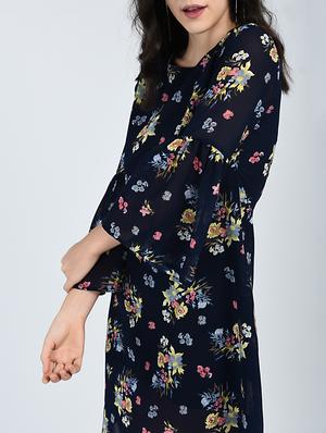bell sleeved floral shift dress - 15121411 - Standard Image - 5