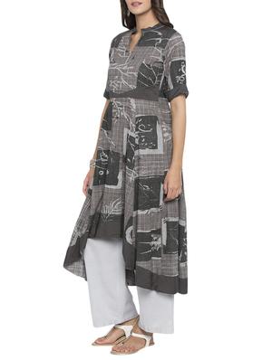 Grey cotton asymmetric kurta - 15187059 - Standard Image - 2