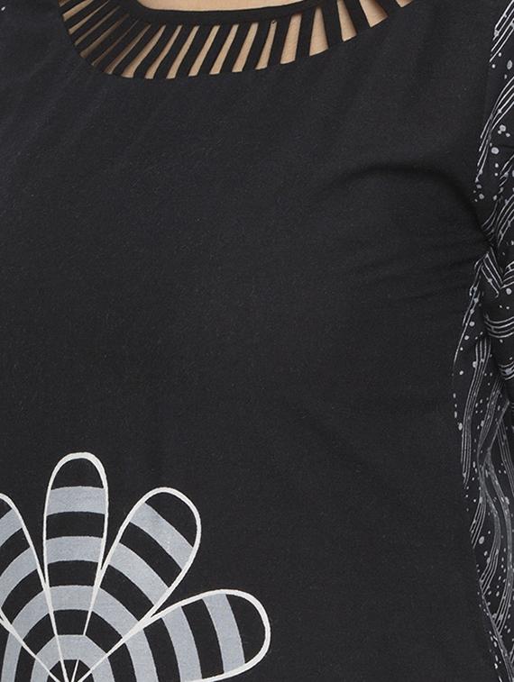 straight printed kurta - 15187141 - Zoom Image - 5