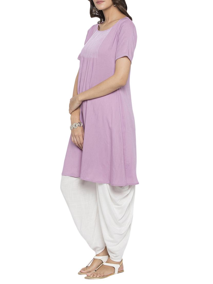 a-line pintucks kurta - 15187216 - Zoom Image - 2