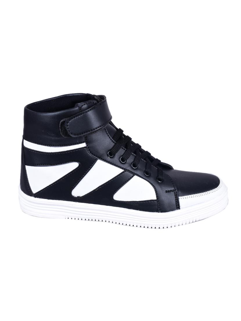 black leatherette lace up sneaker - 15201484 - Zoom Image - 2