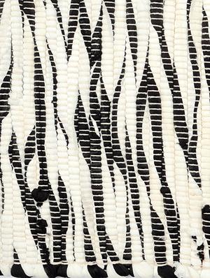 100% cotton unique design handloom made soft reversiable multi purpose Chindi rugs for regular use. Size is 90x150 cm - 15235367 - Standard Image - 5