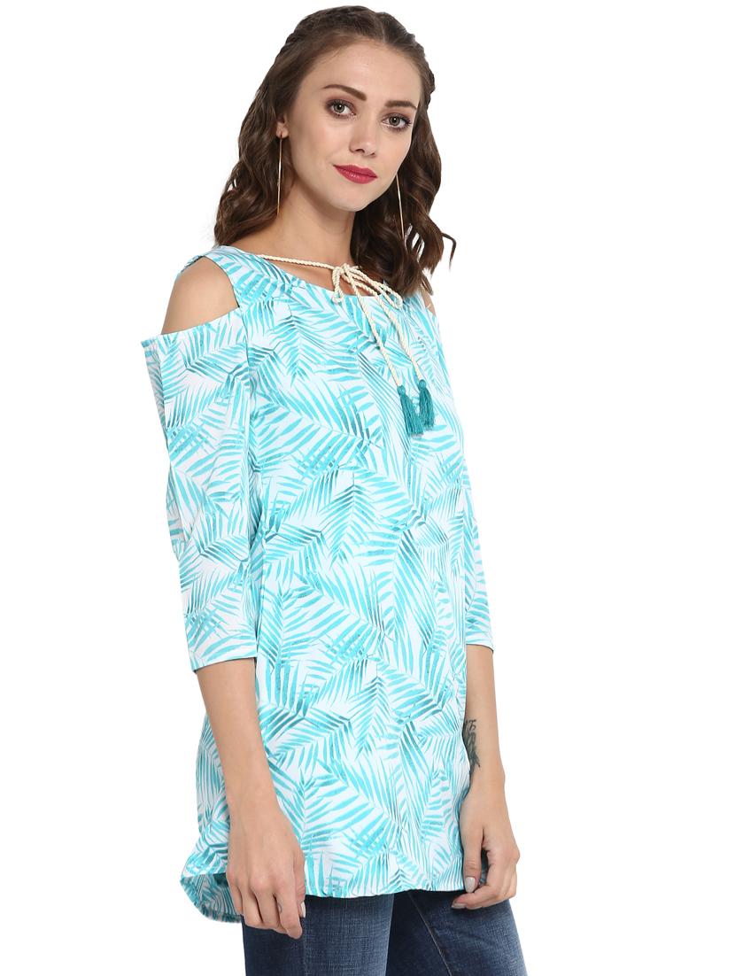 Blue crepe straight kurti - 15252415 - Zoom Image - 2