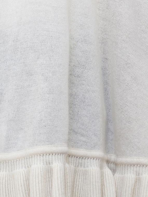 ruffled hem solid cape - 15253463 - Zoom Image - 5