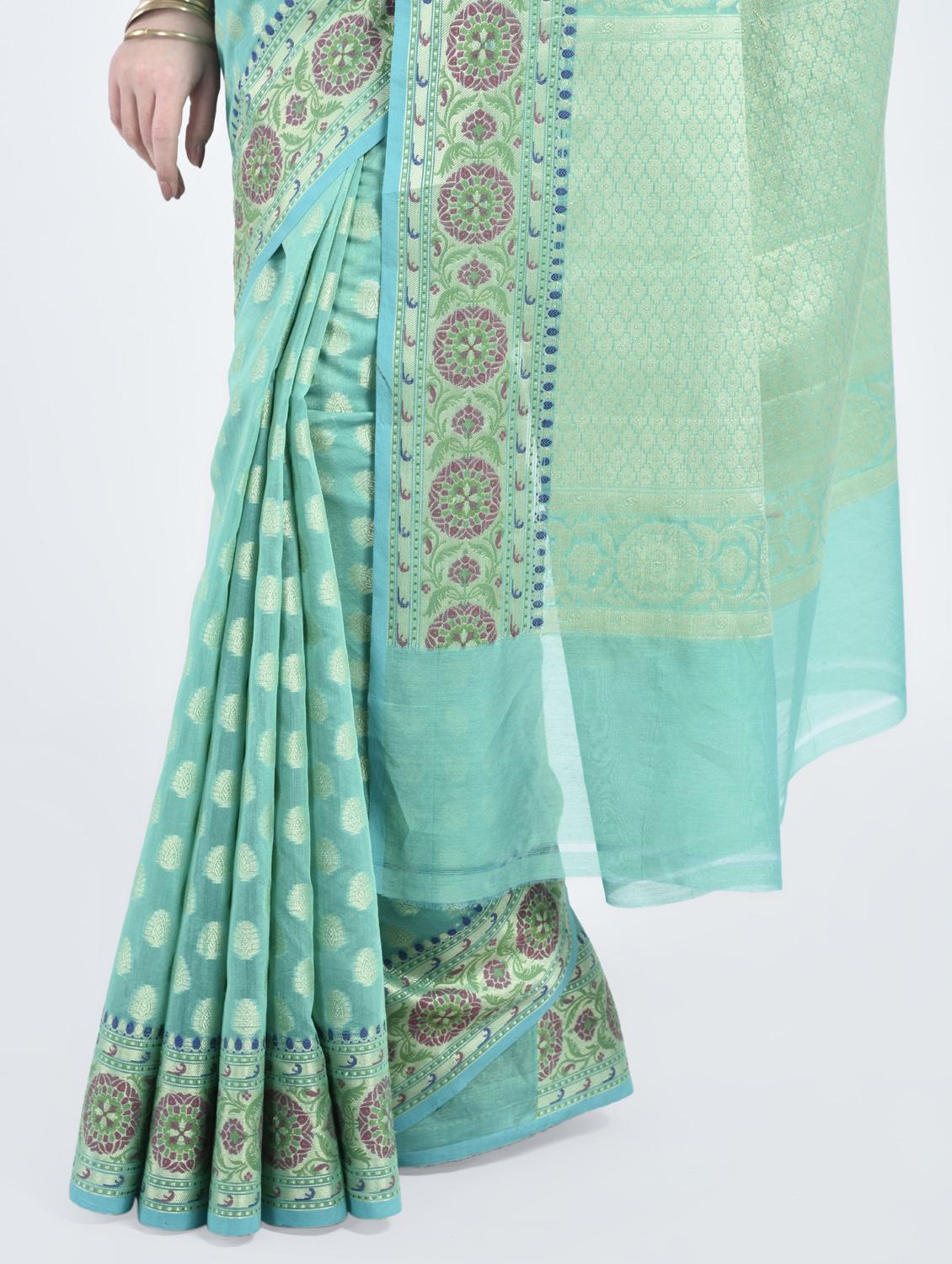 Zari motif Banarasi Saree - 15268532 - Zoom Image - 2