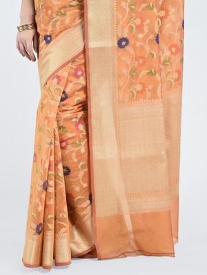 Floral Motif Banarasi Saree - 15268541 - Standard Image - 2