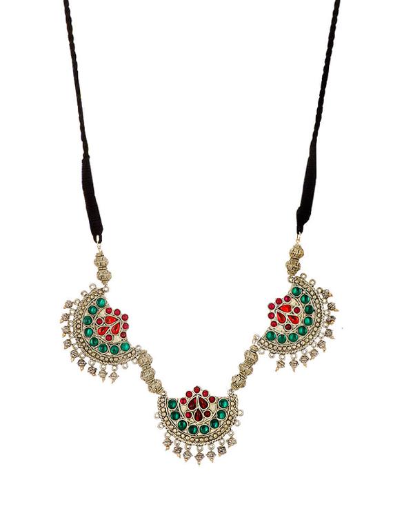 Tribal necklace - 15268795 - Zoom Image - 2