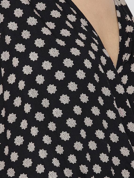 black printed rayon full leg jumpsuit - 15300807 - Zoom Image - 5