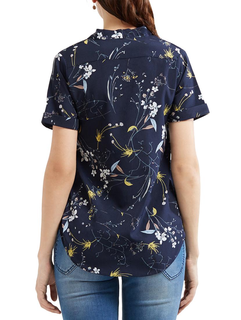 navy blue printed v-necktop - 15306002 - Zoom Image - 2