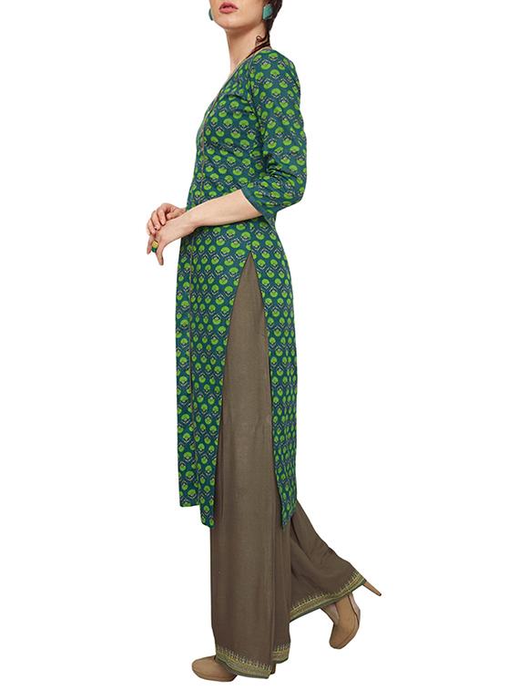 green cotton kurta palazzo - 15306084 - Zoom Image - 2