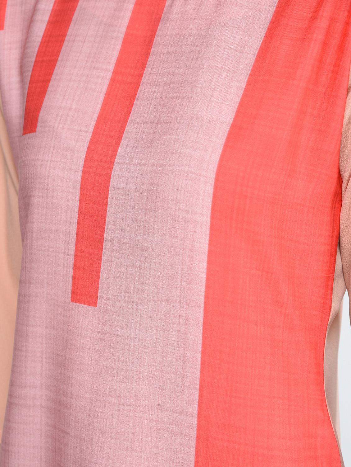 floral pink kurta - 15314403 - Zoom Image - 5