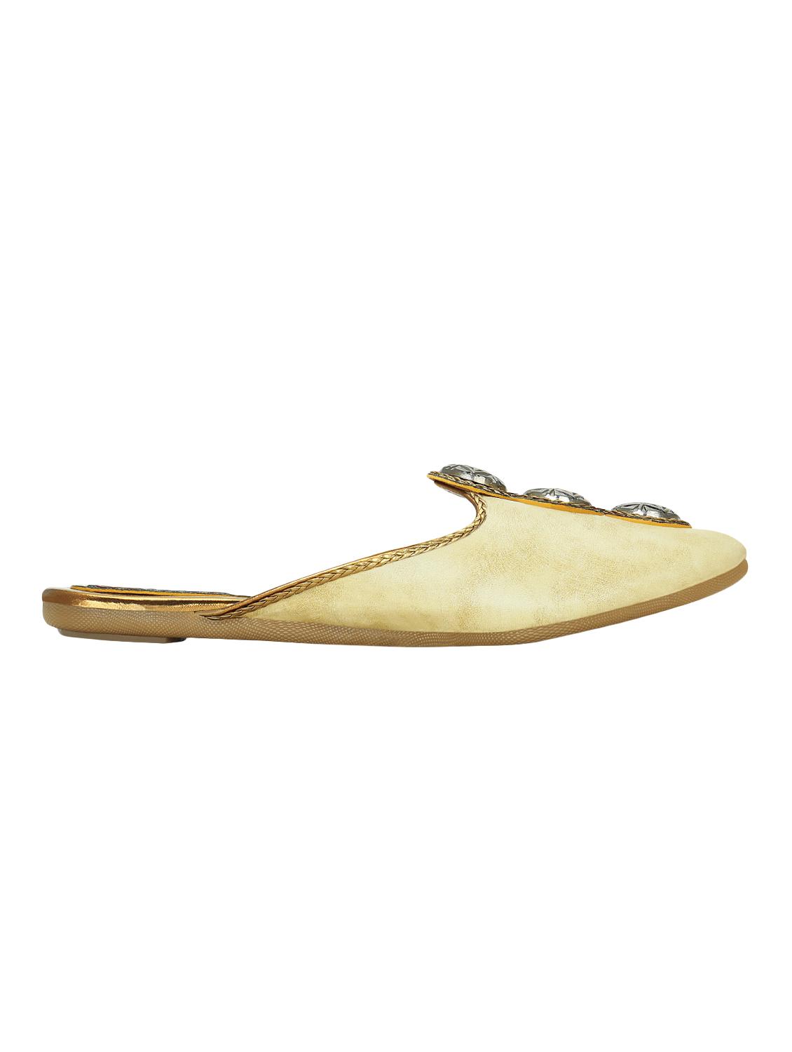 beige faux leather slip on jutis & mojaris - 15318637 - Zoom Image - 2