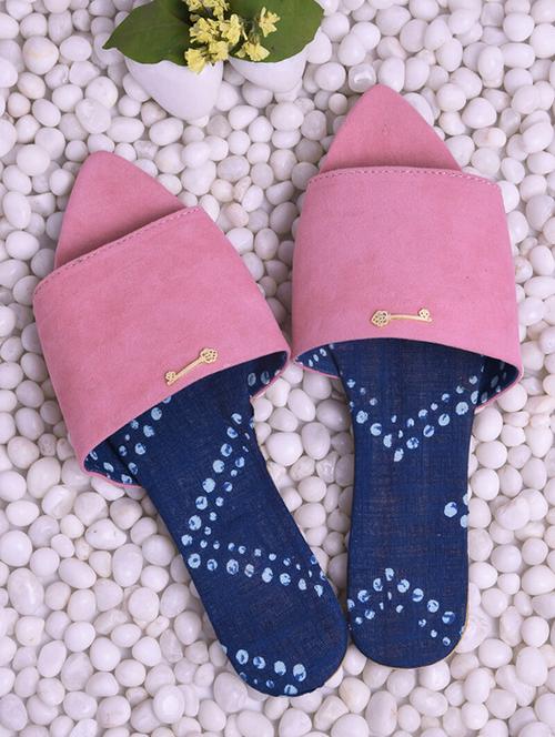 multi slides flip flop - 15321821 - Standard Image - 1