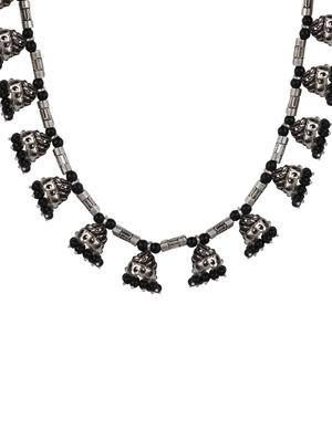 short necklace - 15323277 - Standard Image - 2
