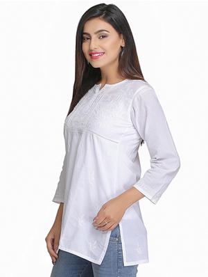 Chikankari straight kurti - 15328831 - Standard Image - 2