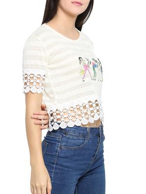 crochet detail graphic print top - 15336019 - Standard Image - 2