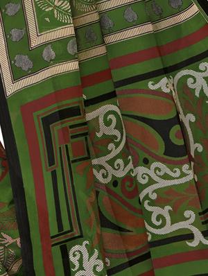 floral printed saree with blouse - 15337186 - Standard Image - 2
